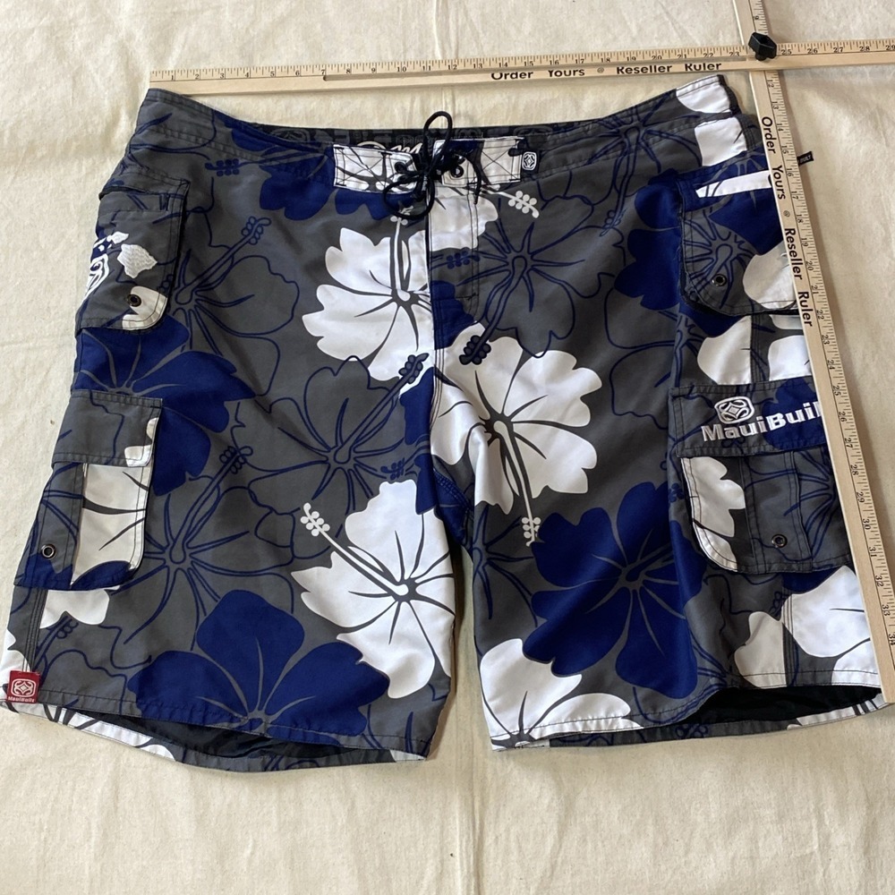 Maui Built Blue Floral Board Shorts 45 Men's Surf Beach Hawaii
